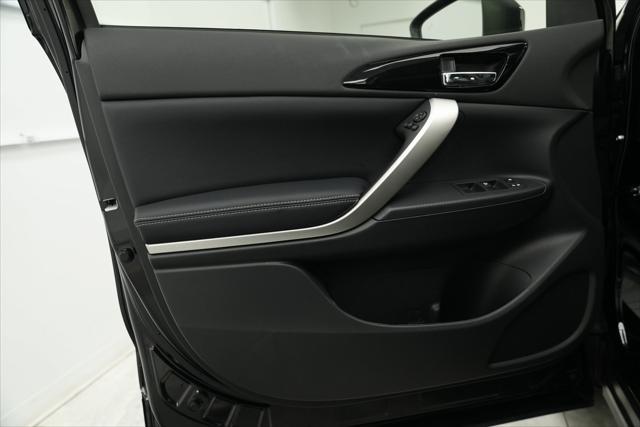 new 2025 Mitsubishi Eclipse Cross car, priced at $32,385