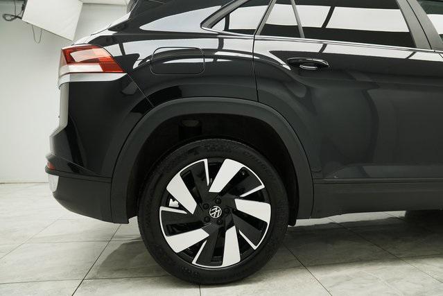 used 2024 Volkswagen Atlas Cross Sport car, priced at $28,900