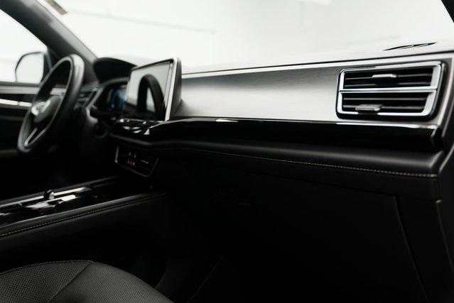 used 2024 Volkswagen Atlas Cross Sport car, priced at $28,900