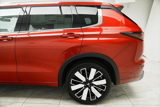 new 2025 Mitsubishi Outlander car, priced at $42,275