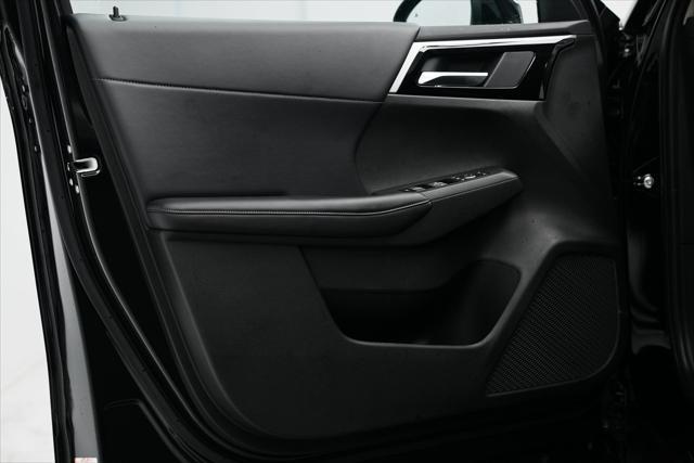 used 2024 Mitsubishi Outlander car, priced at $28,900