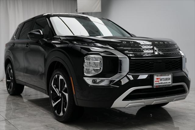 used 2024 Mitsubishi Outlander car, priced at $28,900
