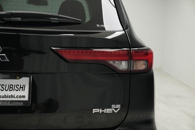 new 2024 Mitsubishi Outlander PHEV car, priced at $47,795