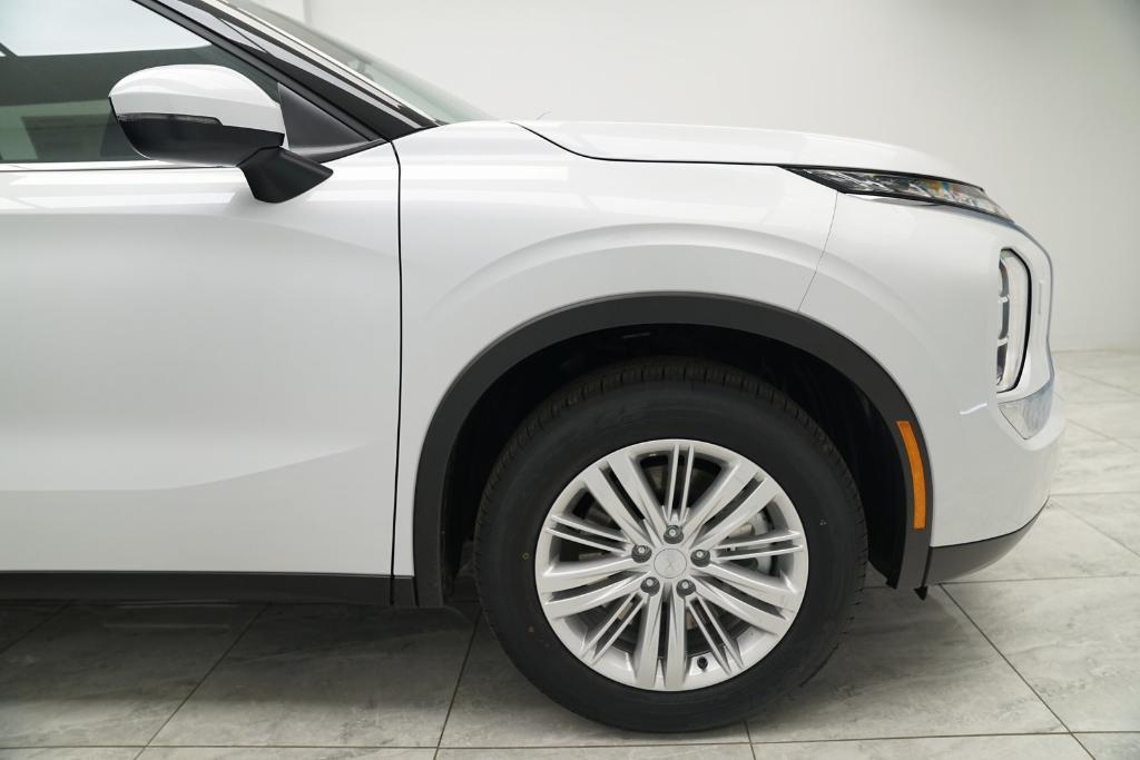 used 2024 Mitsubishi Outlander car, priced at $30,300