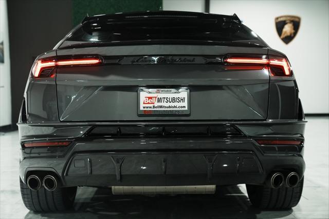 used 2024 Lamborghini Urus car, priced at $289,995