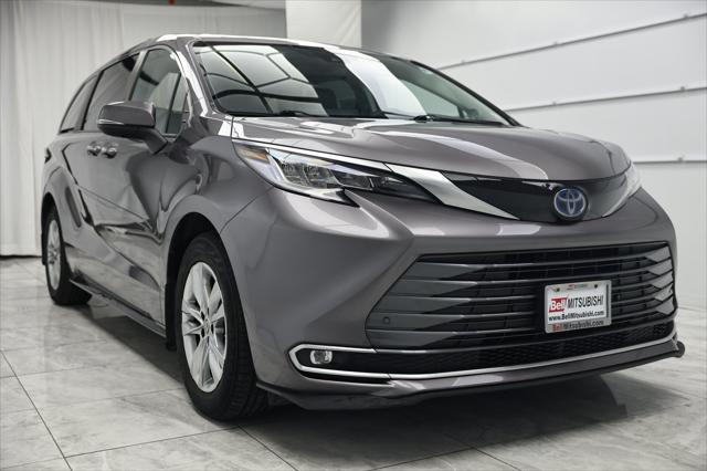 used 2022 Toyota Sienna car, priced at $48,500