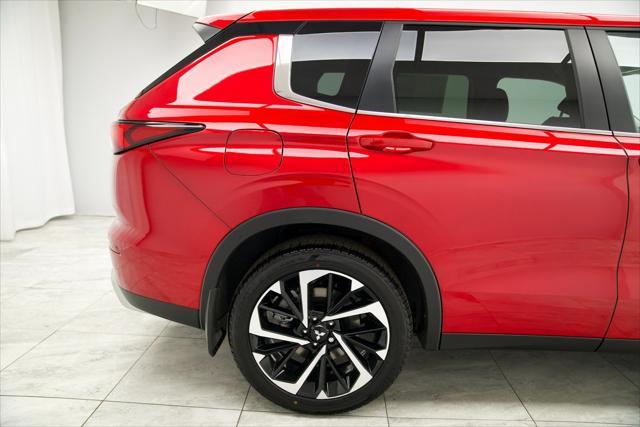 new 2024 Mitsubishi Outlander car, priced at $38,395