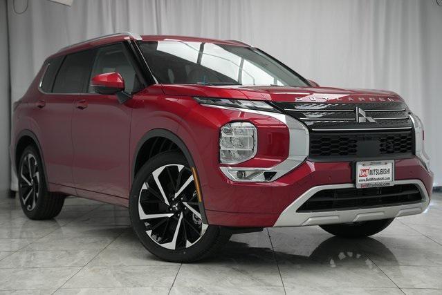 new 2024 Mitsubishi Outlander car, priced at $39,905