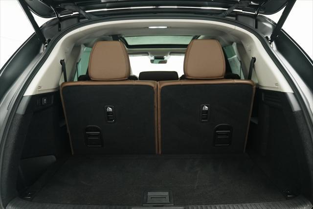 used 2023 Acura MDX car, priced at $39,995