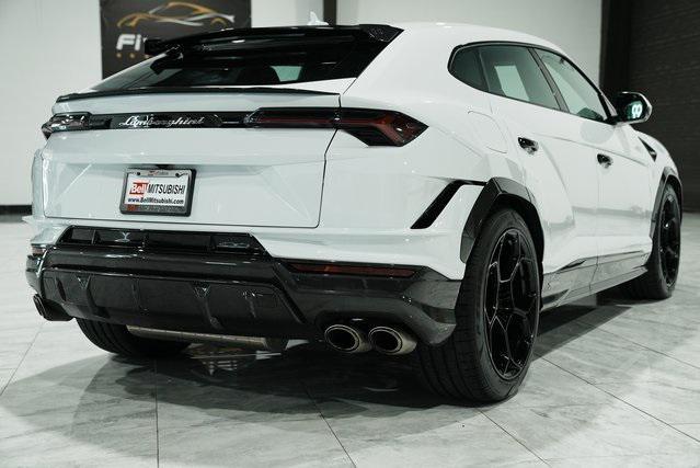 used 2024 Lamborghini Urus car, priced at $299,995