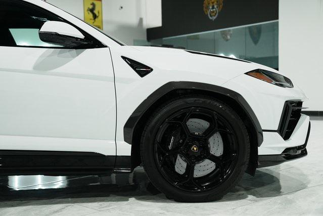 used 2024 Lamborghini Urus car, priced at $299,995