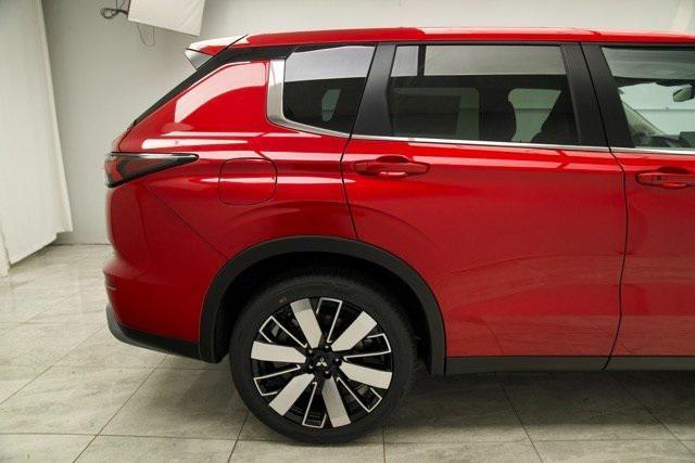 new 2025 Mitsubishi Outlander car, priced at $40,665