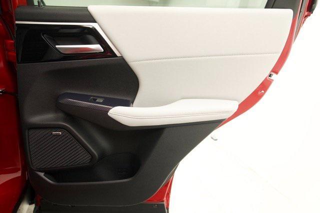 new 2025 Mitsubishi Outlander car, priced at $40,665