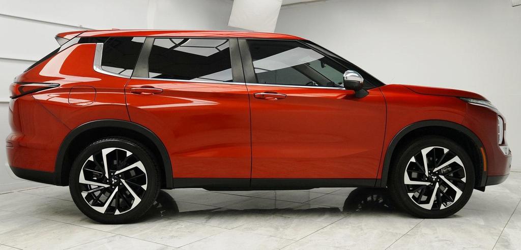 used 2022 Mitsubishi Outlander car, priced at $20,700
