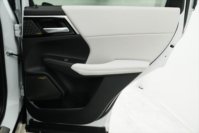 new 2025 Mitsubishi Outlander car, priced at $40,360