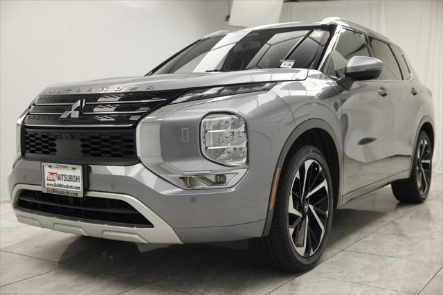 used 2022 Mitsubishi Outlander car, priced at $20,900