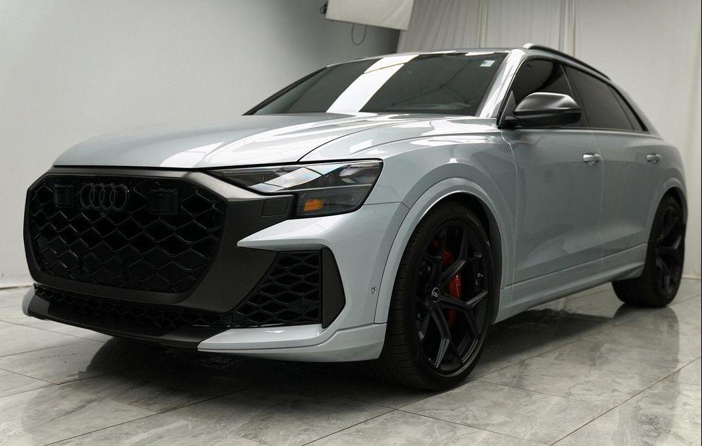 used 2025 Audi RS Q8 car, priced at $128,900