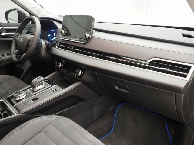 used 2024 Mitsubishi Outlander PHEV car, priced at $32,700