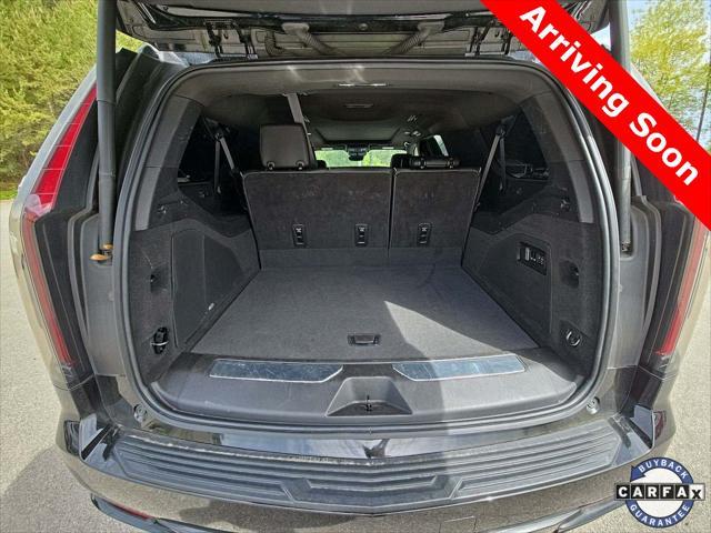 used 2023 Cadillac Escalade ESV car, priced at $68,995