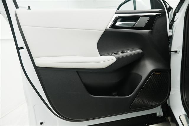 new 2025 Mitsubishi Outlander car, priced at $40,460
