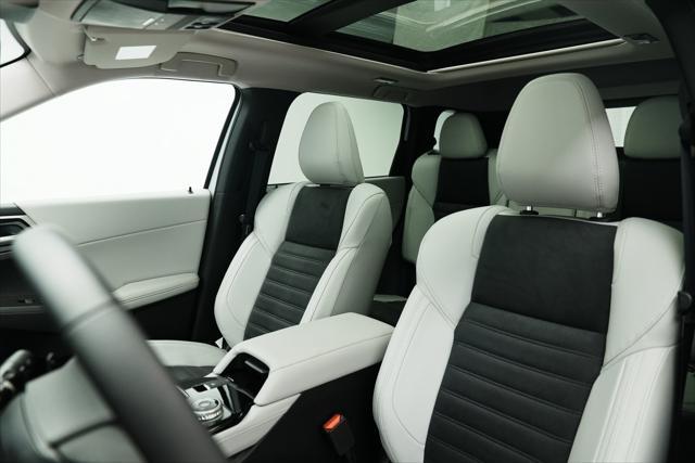 new 2025 Mitsubishi Outlander car, priced at $40,460