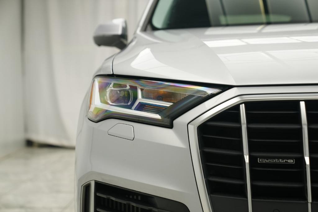 used 2022 Audi Q7 car, priced at $41,900