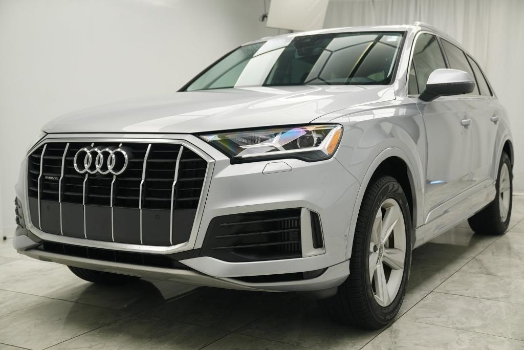 used 2022 Audi Q7 car, priced at $41,900