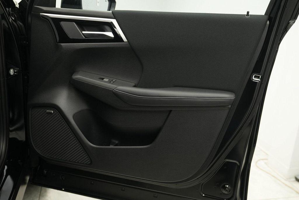 used 2025 Mitsubishi Outlander car, priced at $31,900