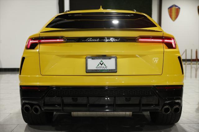 used 2022 Lamborghini Urus car, priced at $219,900