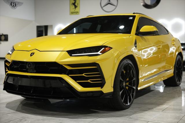 used 2022 Lamborghini Urus car, priced at $219,900