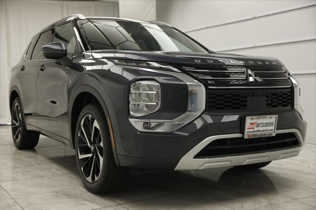 new 2024 Mitsubishi Outlander car, priced at $39,070