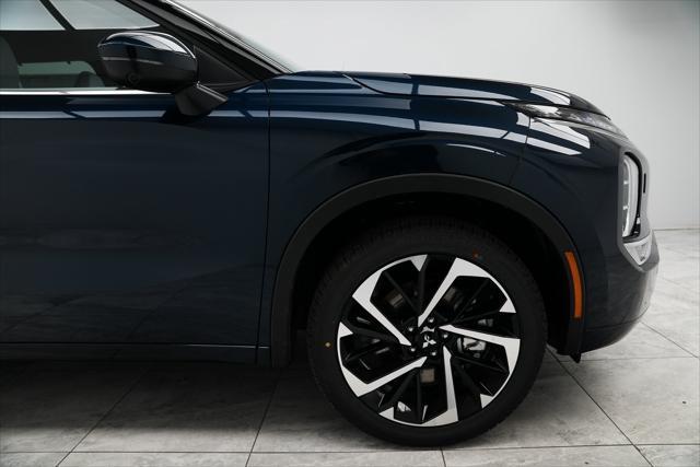 used 2022 Mitsubishi Outlander car, priced at $26,500
