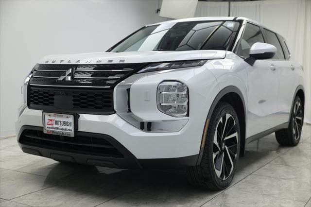 used 2022 Mitsubishi Outlander car, priced at $22,500