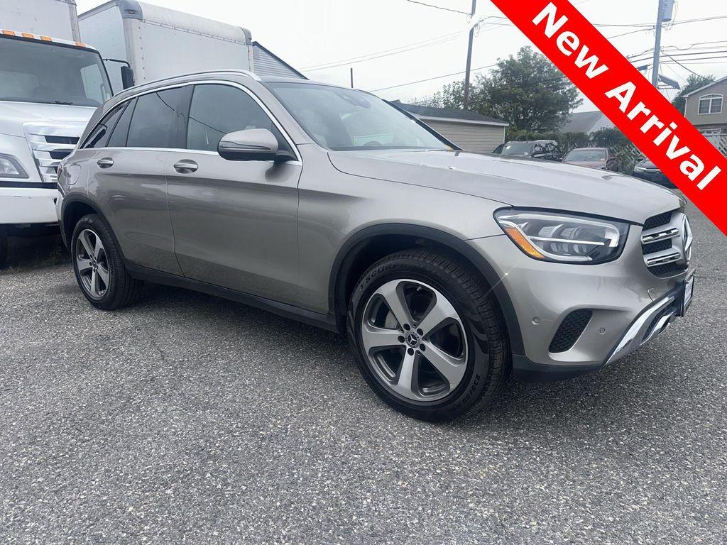 used 2020 Mercedes-Benz GLC 300 car, priced at $26,600