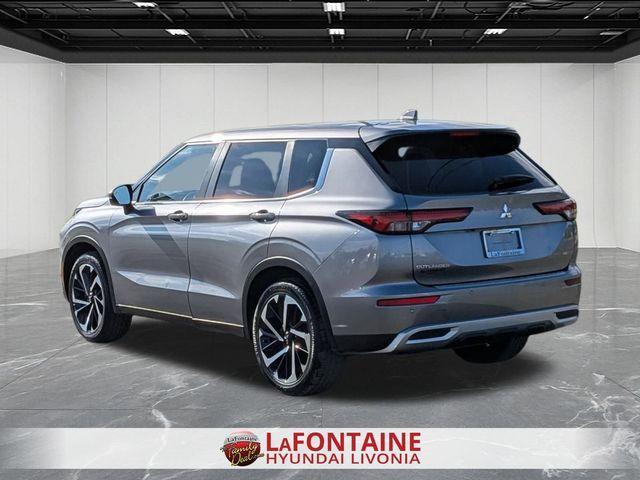 used 2022 Mitsubishi Outlander car, priced at $23,637