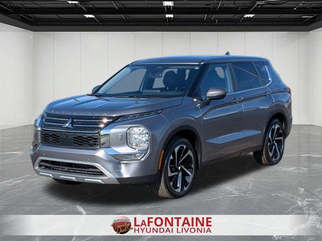 used 2022 Mitsubishi Outlander car, priced at $23,637