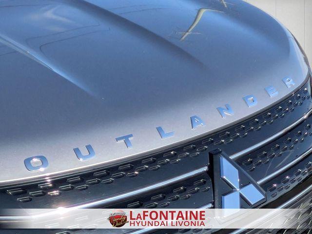 used 2022 Mitsubishi Outlander car, priced at $23,637