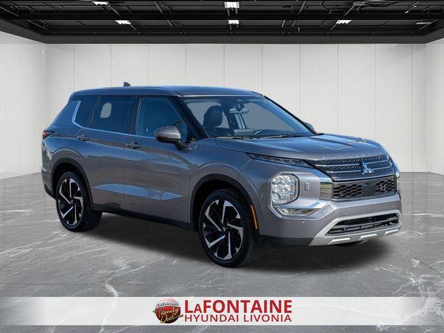 used 2022 Mitsubishi Outlander car, priced at $23,637