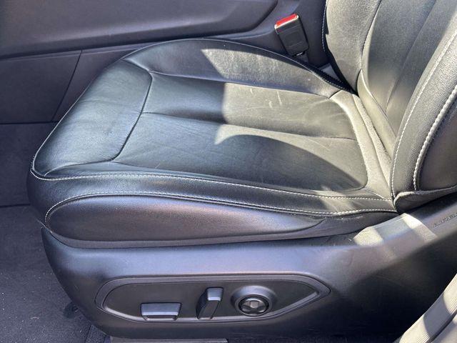 used 2023 Jeep Grand Cherokee L car, priced at $30,670