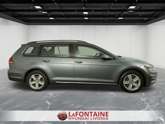 used 2019 Volkswagen Golf SportWagen car, priced at $15,999
