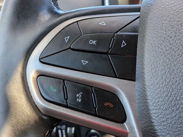 used 2019 Jeep Cherokee car, priced at $15,614