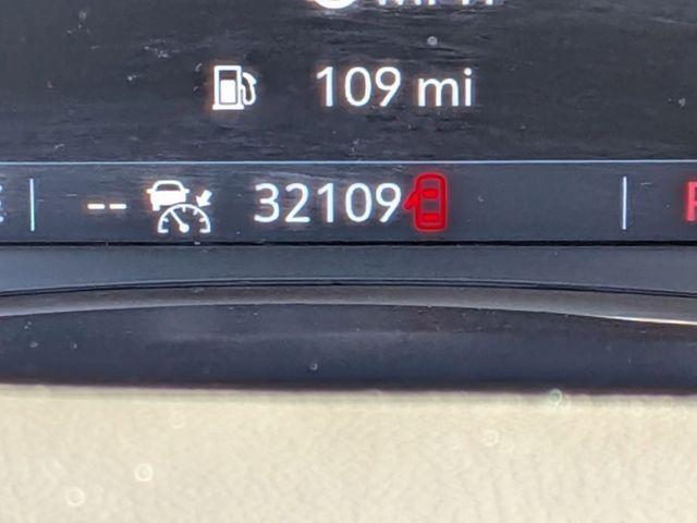 used 2024 Chevrolet Equinox car, priced at $26,987