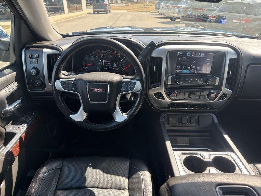 used 2018 GMC Sierra 1500 car, priced at $31,995