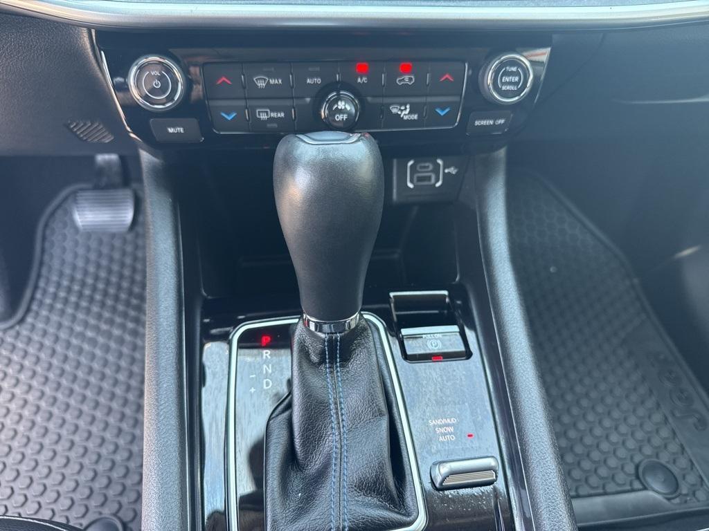 used 2022 Jeep Compass car, priced at $25,995