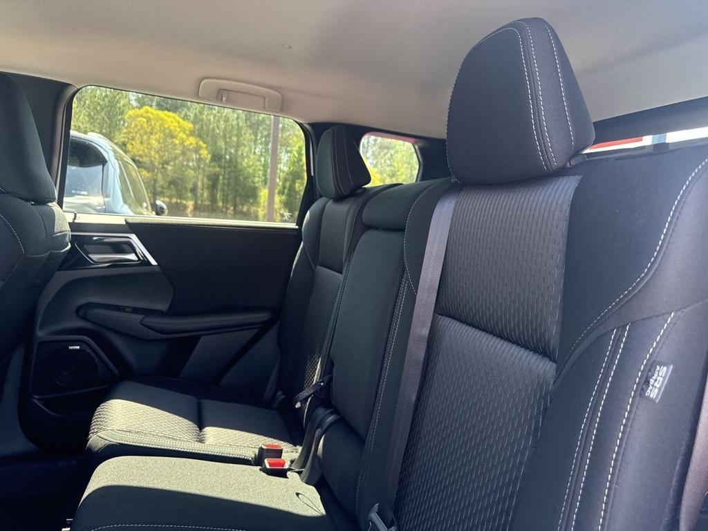 new 2025 Mitsubishi Outlander car, priced at $32,196