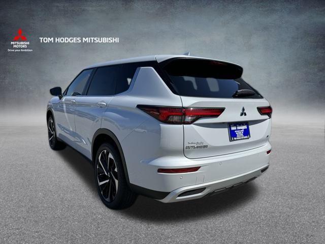 new 2024 Mitsubishi Outlander car, priced at $29,995