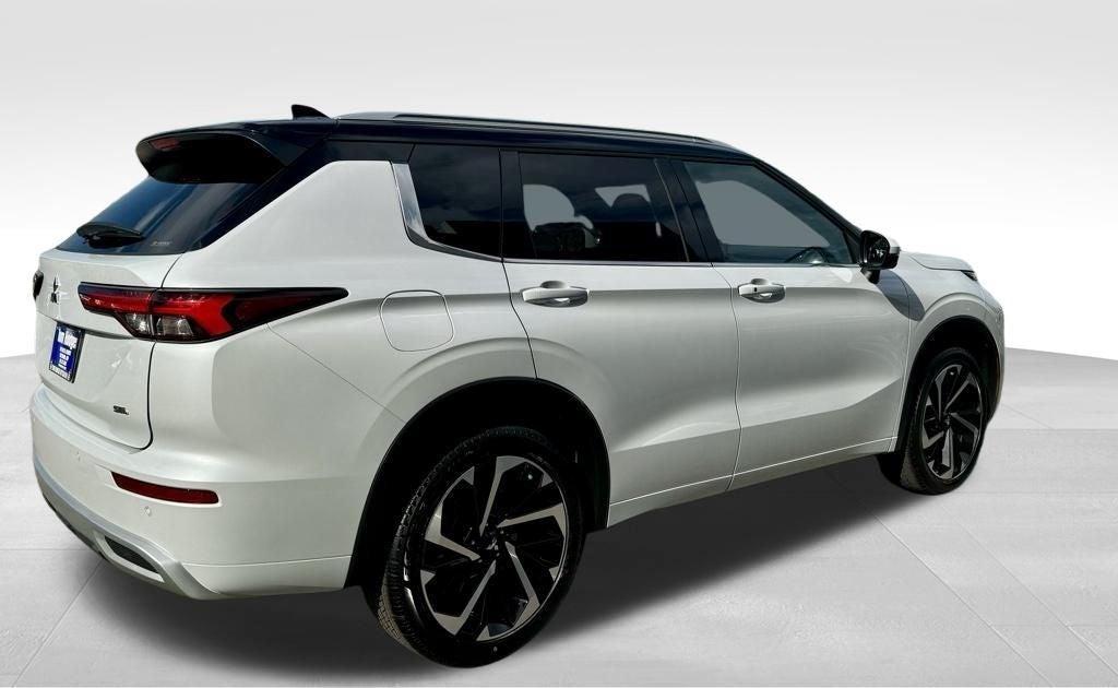 new 2024 Mitsubishi Outlander car, priced at $36,995