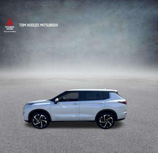 new 2024 Mitsubishi Outlander car, priced at $30,995