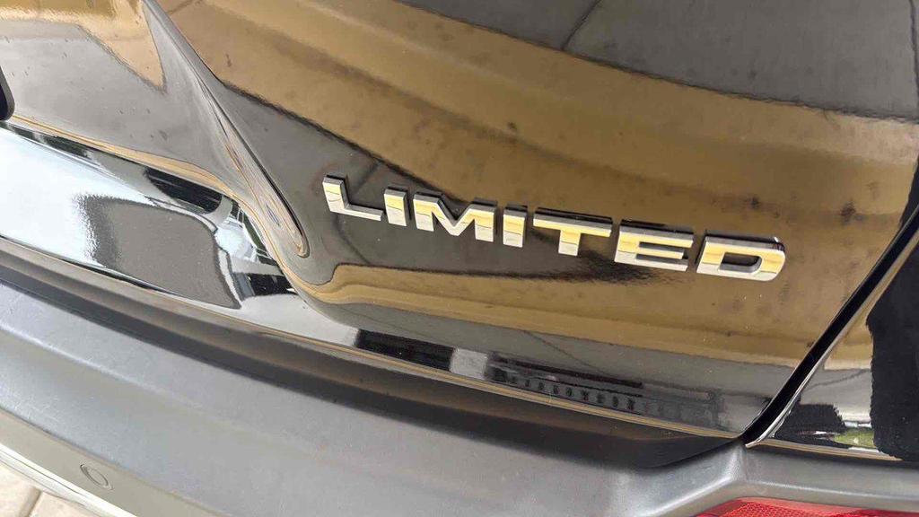 used 2019 Jeep Cherokee car, priced at $21,000