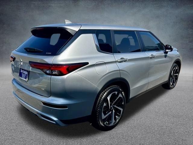 new 2024 Mitsubishi Outlander car, priced at $32,998